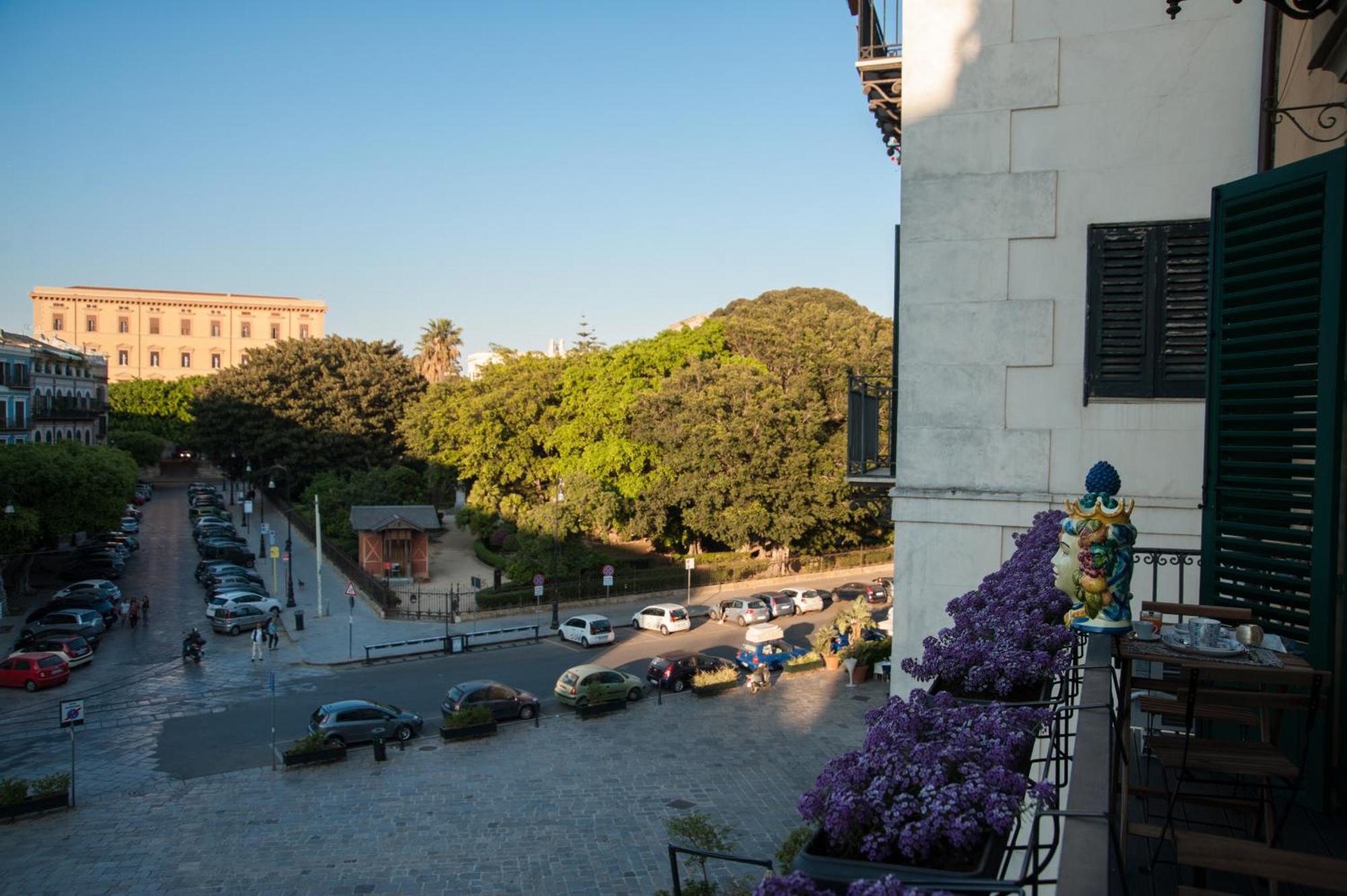 Petrosino Hotel Palermo Exterior photo