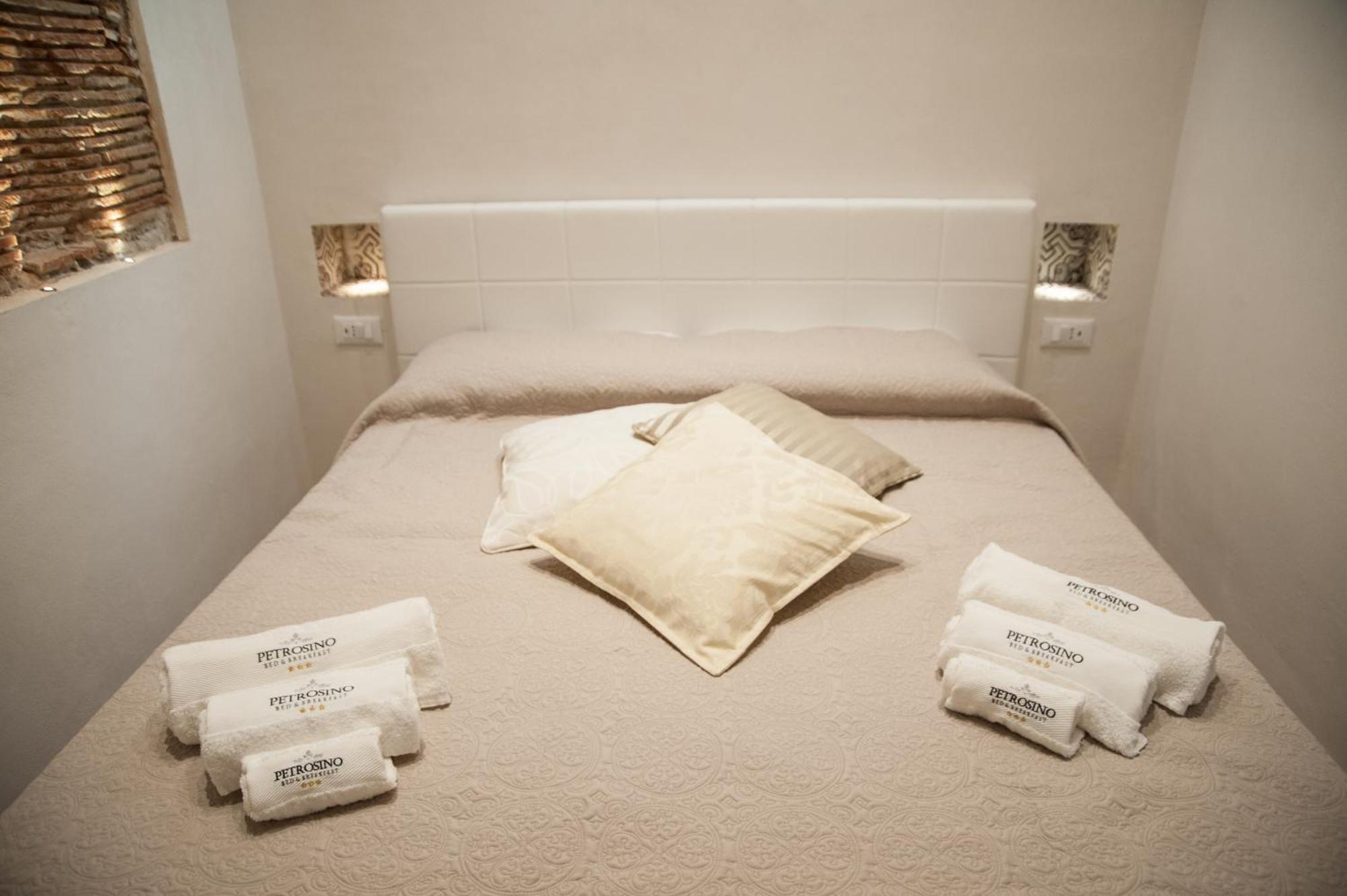 Petrosino Hotel Palermo Room photo